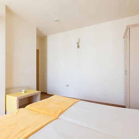 公寓 ❤2bdr W Kitchen,pool View,washer❤ti❤